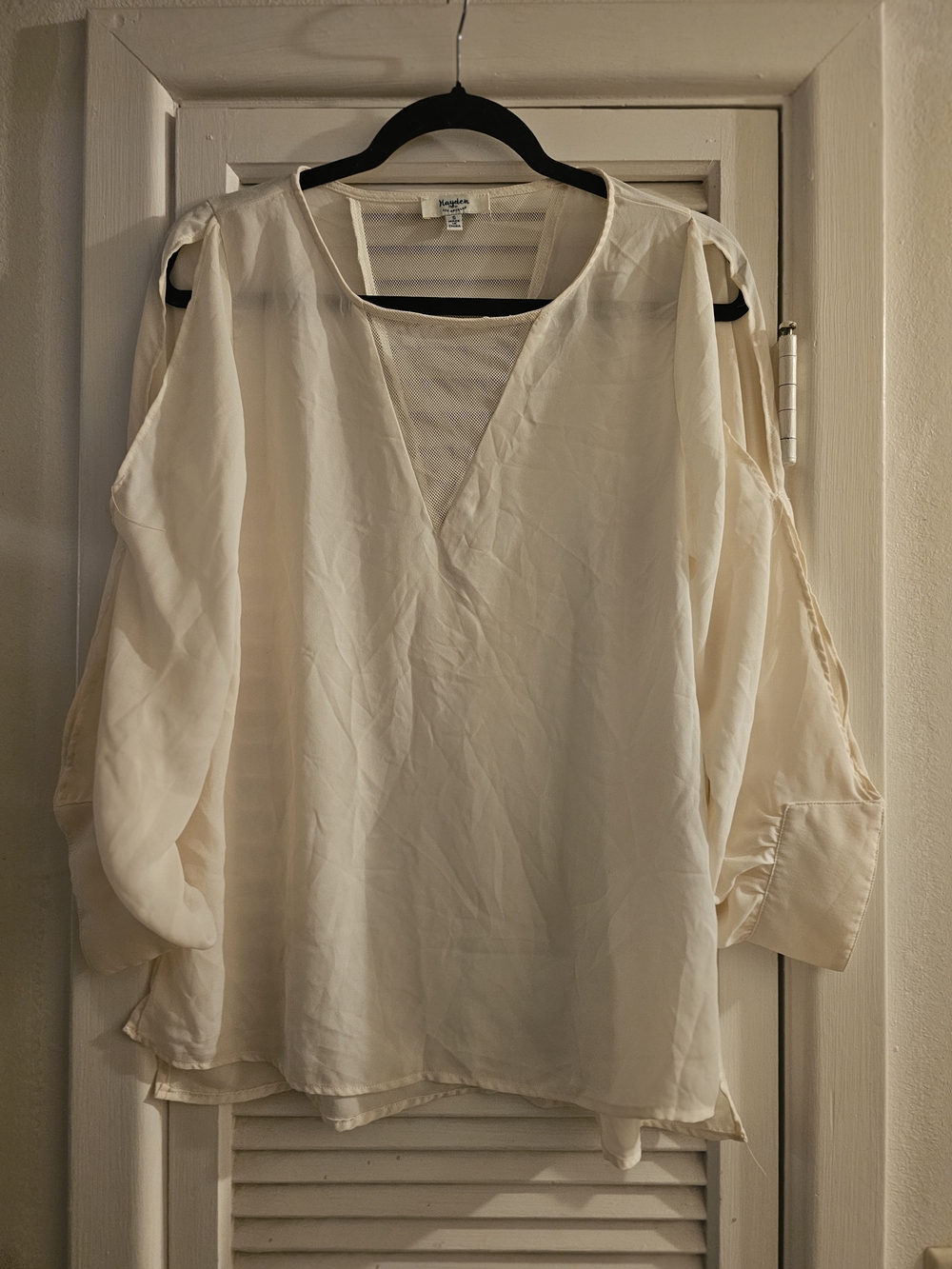 Cream Cold-Shoulder V-Neck Blouse